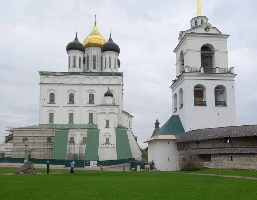    Короткая молитва Омара Хайяма, помогающая преодолевать любые трудности - поддержит в тяжелые времена