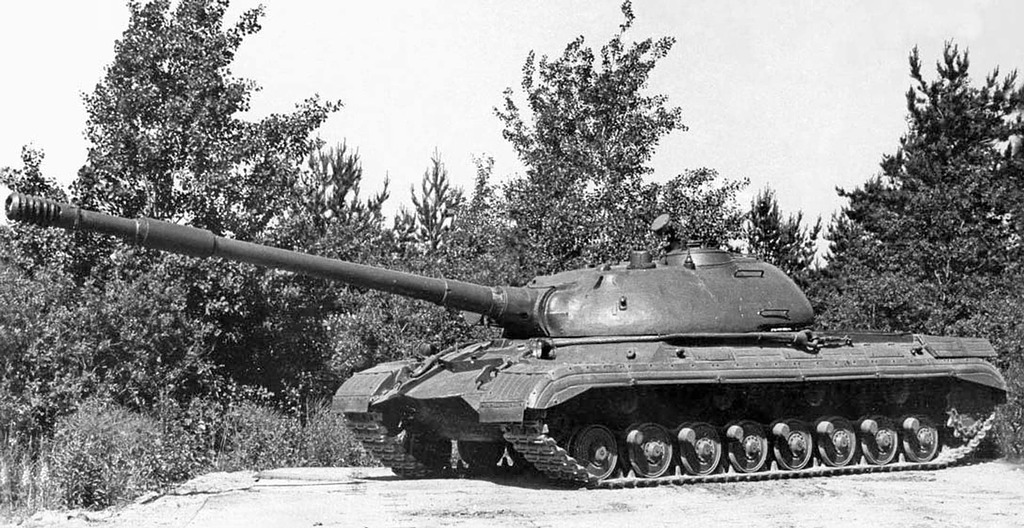 Прототип тяжелого танка «Объект 277» на испытаниях. Фотография в свободном доступе.