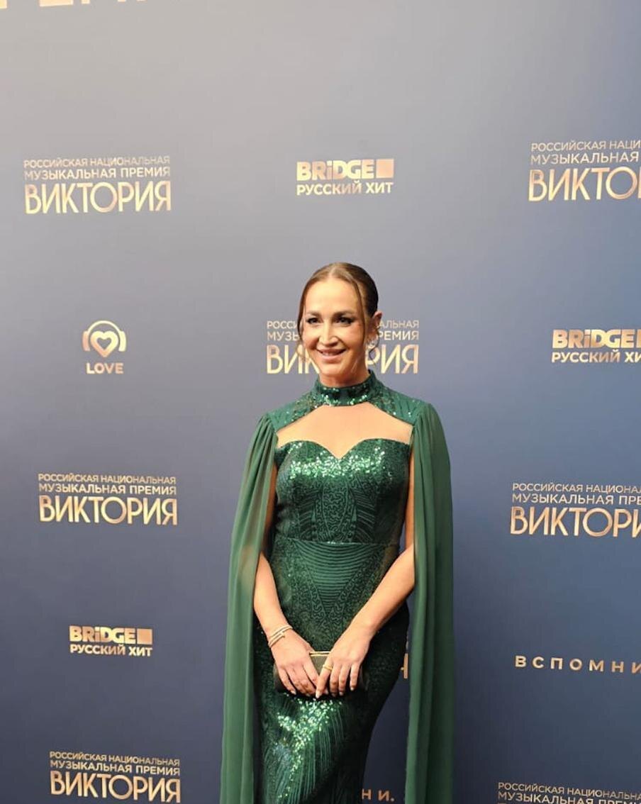 Ольга Бузова @Феликс Грозданов