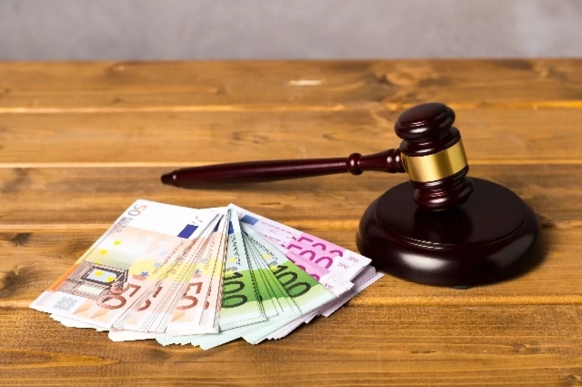    За агрессию в аэропорту суд в Хабаровске вынес приговор туристу из Москвы