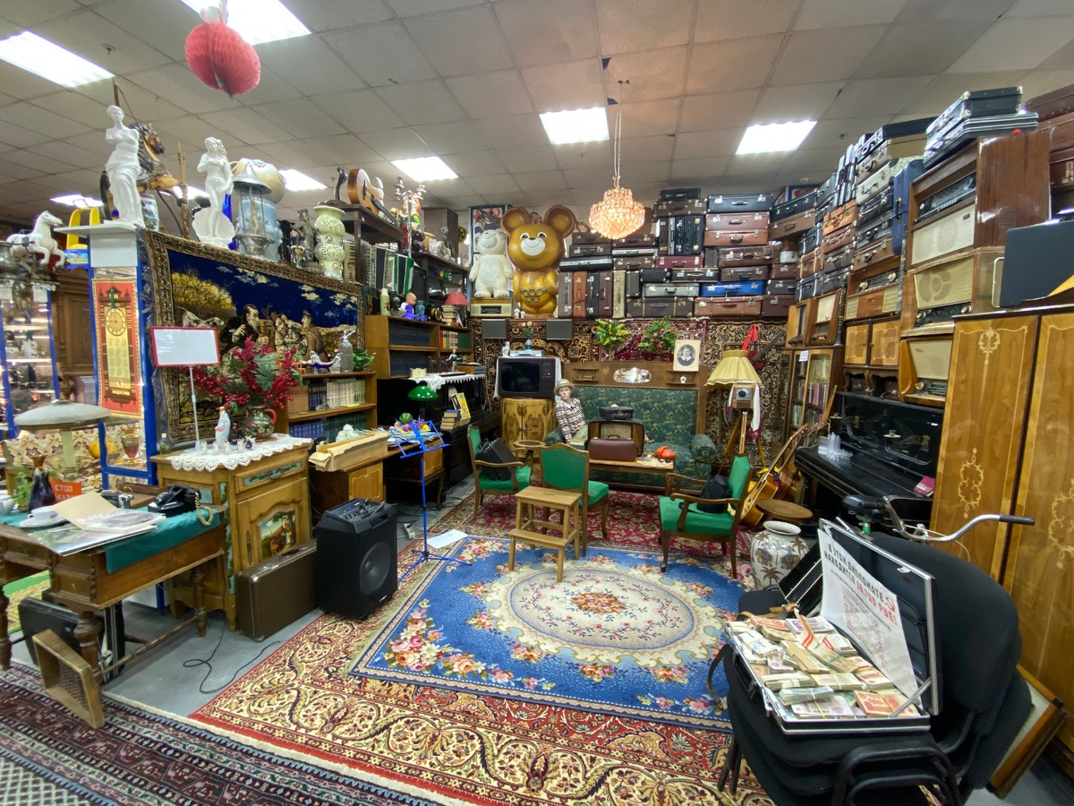 Источник: https://yandex.ru/maps/org/sdelano_v_sssr/200049121897/gallery/?ll=37.702141%2C55.782557&z=18