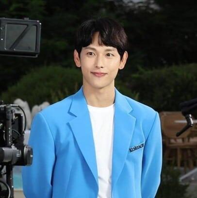     Фото: @yim_siwang
📷    Фото: @_seorina
