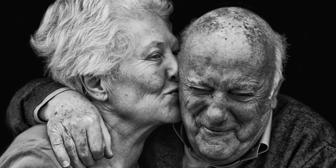 Что ищет мужчина в женщине после 60: неожиданные требования к отношениям в зрелом возрасте