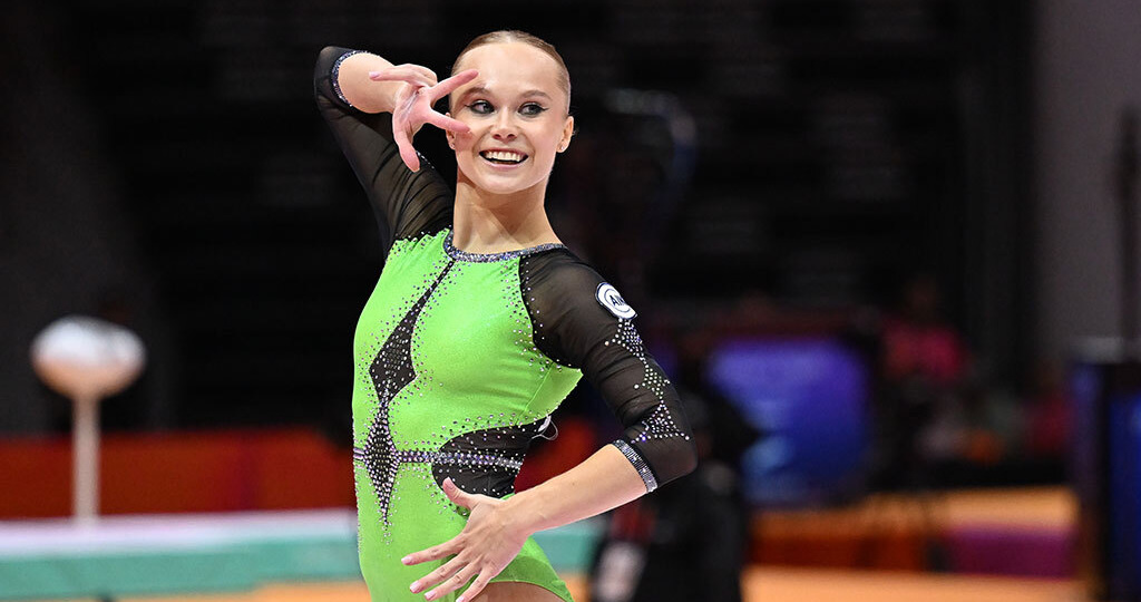 Российская гимнастка Мельникова выиграла 10-ю медаль чемпионата мира в карьере