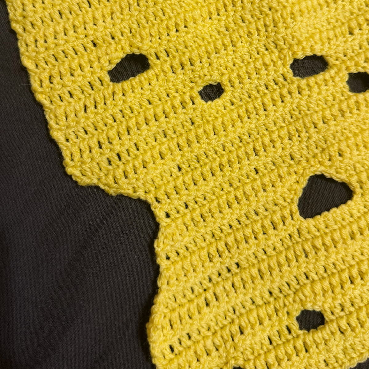 Кто-то откусил кусочек!