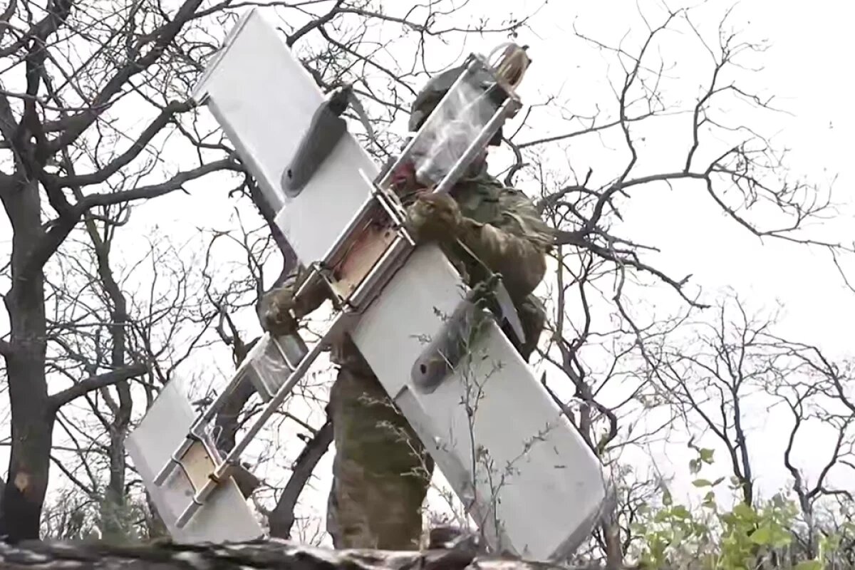    Расчёт ударного беспилотника «Молния-2» группировки войск «Центр».