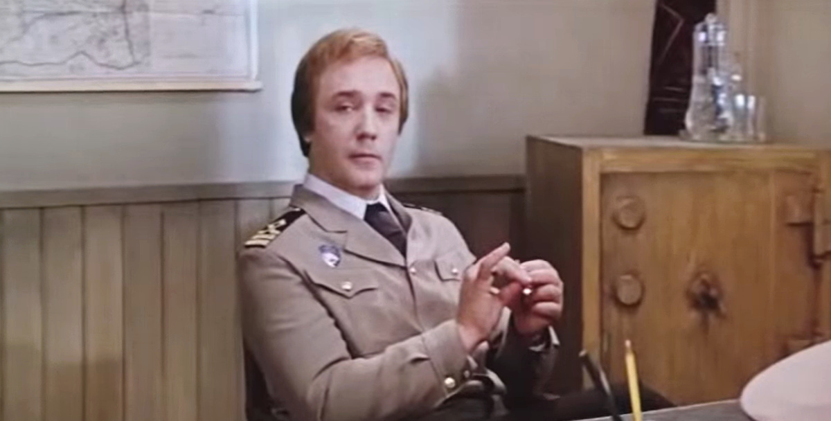 Кадр из кинофильма "Ты – мне, я – тебе", режиссер Александр Серый, сценаристы Григорий Горин, Александр Серый, композитор Геннадий Гладков (скриншот)