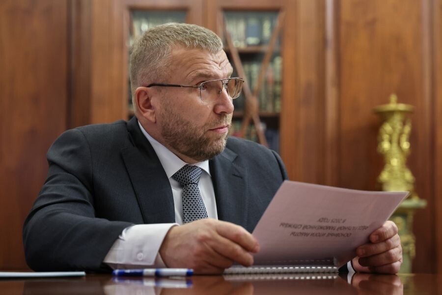    Глава Федеральной таможенной службы Валерий Пикалев / Источник: © Александр Казаков/РИА Новости