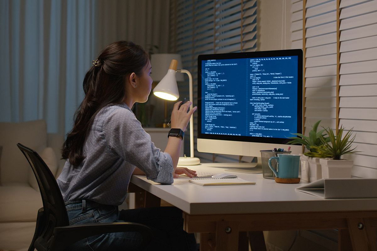 Chay_Tee / Shutterstock / FOTODOM📷Температура процессора поднимается по мере увеличения нагрузки и числа выполняемых задач