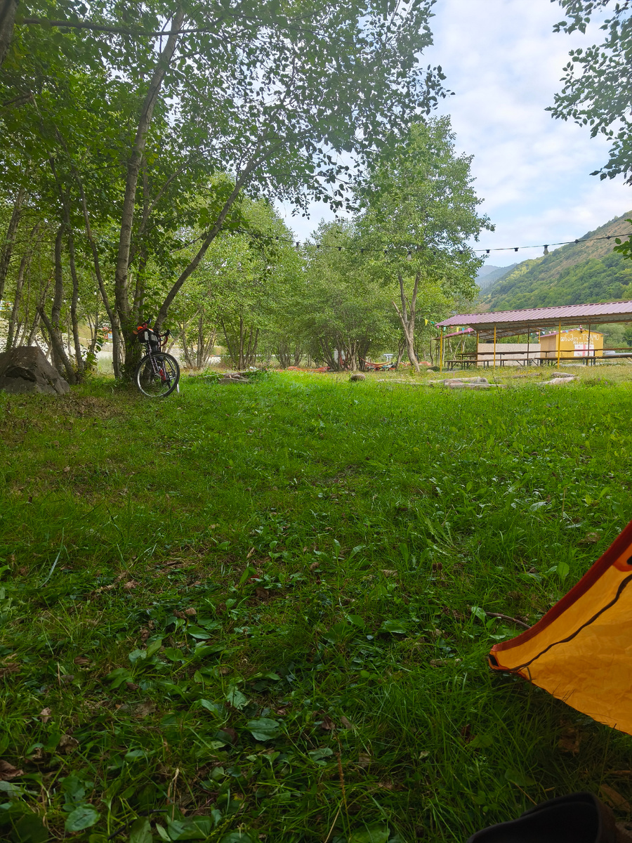 Вид из палатки. Листайте галерею.