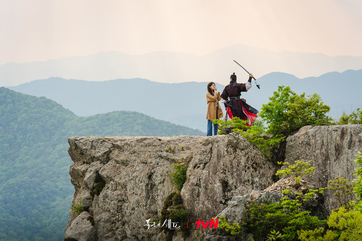 Кадр из сериала "Приятного аппетита, Ваше Величество" | Кинориум