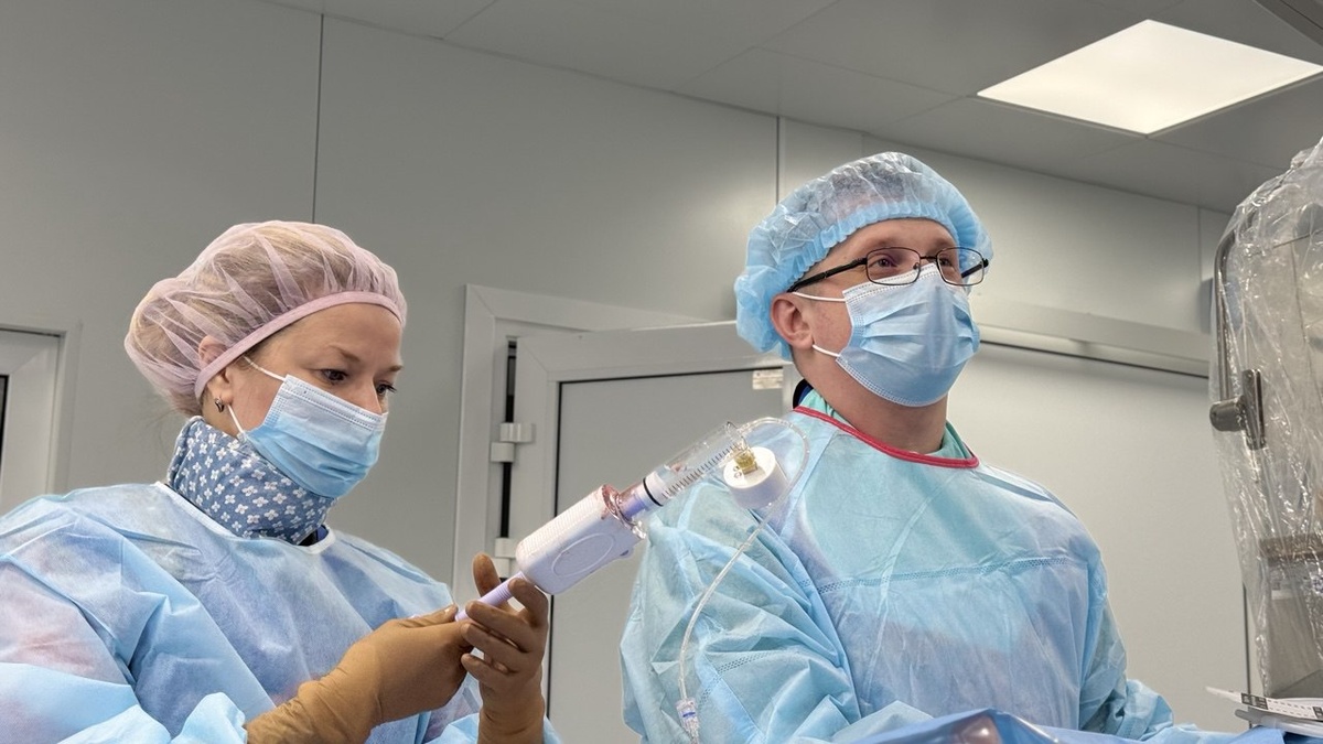    1100-й пациент Кардиоцентра прошёл диагностику состояния сосудов на новом ангиографическом аппарате