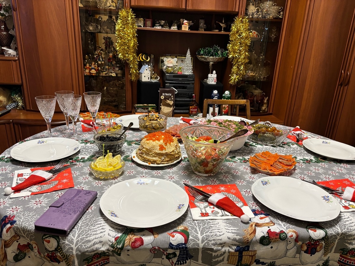    Почему курицу и рыбу нельзя готовить на Новый год 2026. Отпугнете все деньги и удачу аж на 10 лет