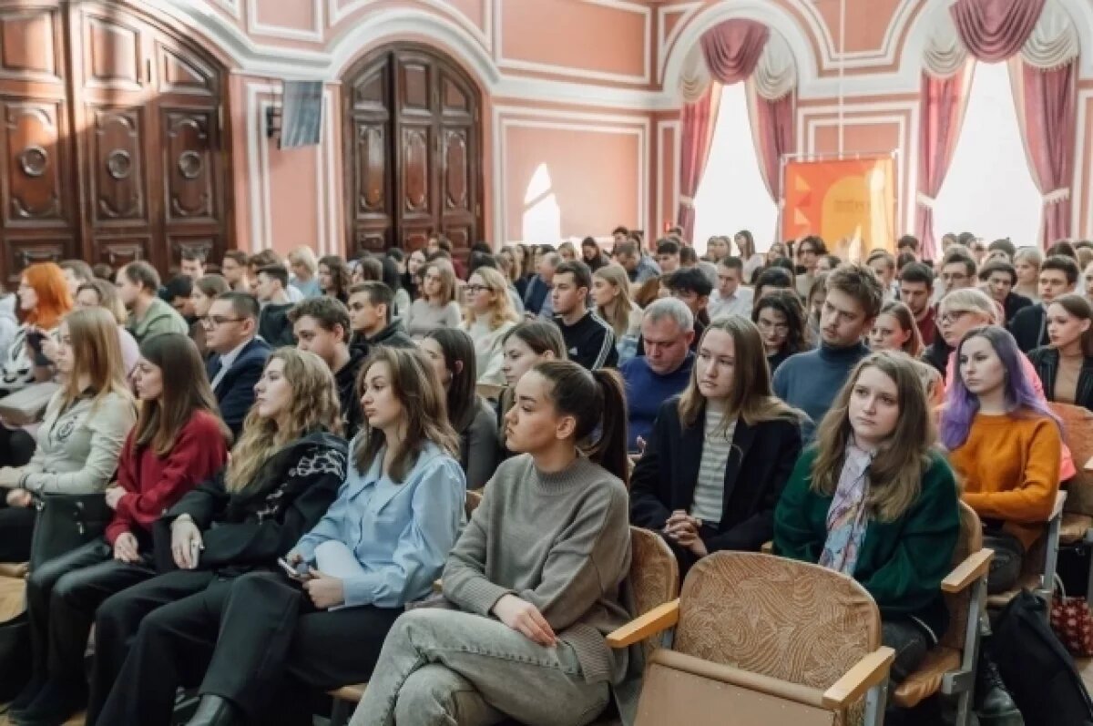    Рязань приняла Межвузовский турнир по дебатам о денежно-кредитной политике