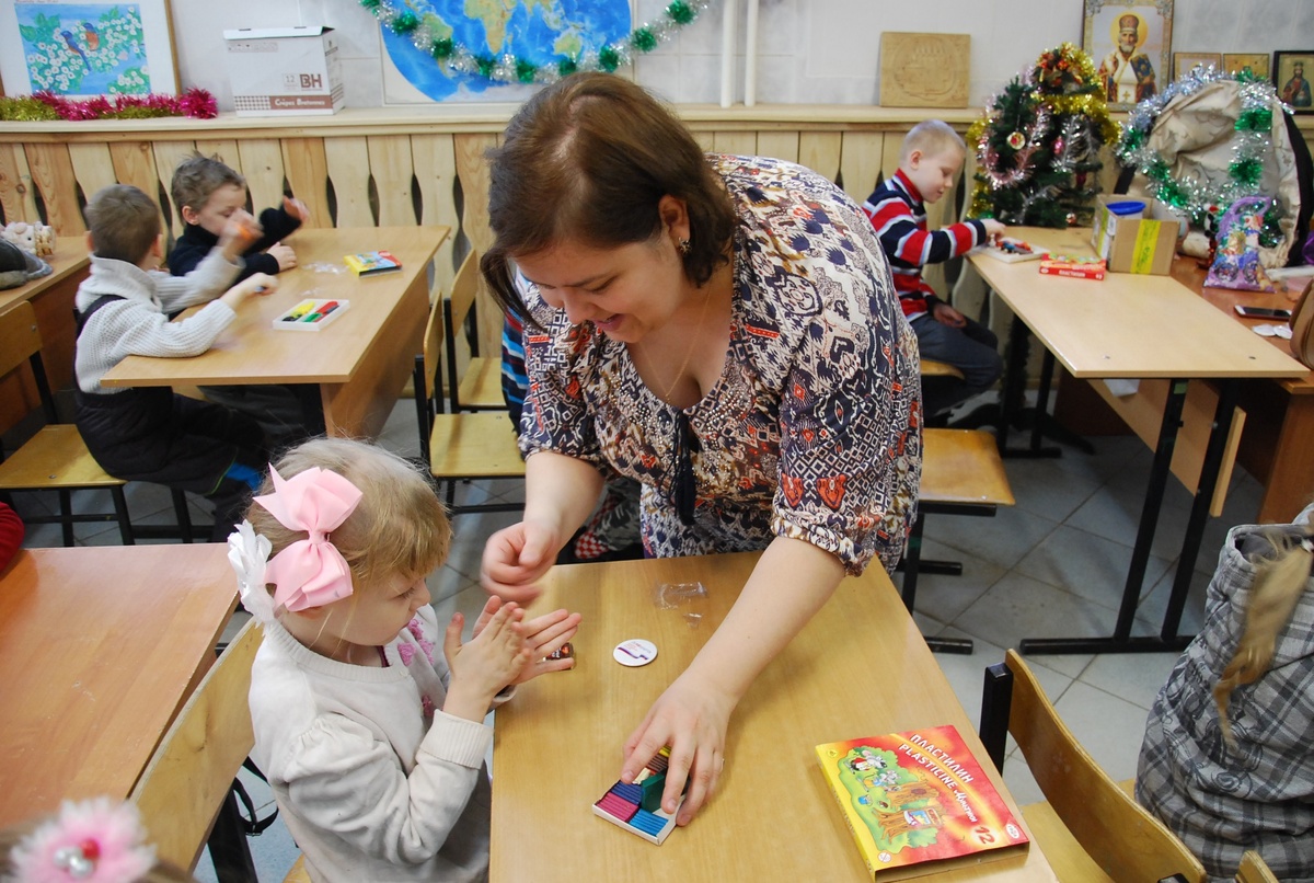Занятие с подопечными СРЦ "Родник"