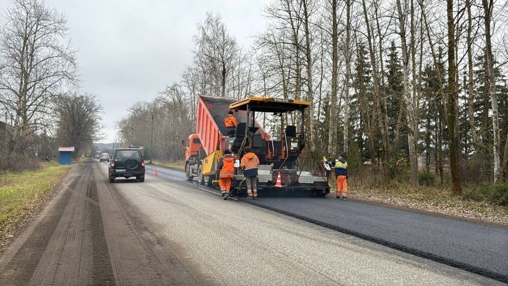   В Кирове начали ремонтировать дорогу к селу Порошино