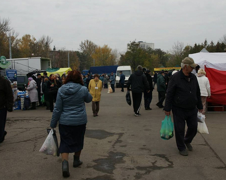     В Курске с 27 октября по 27 декабря пройдут межрегиональные ярмарки