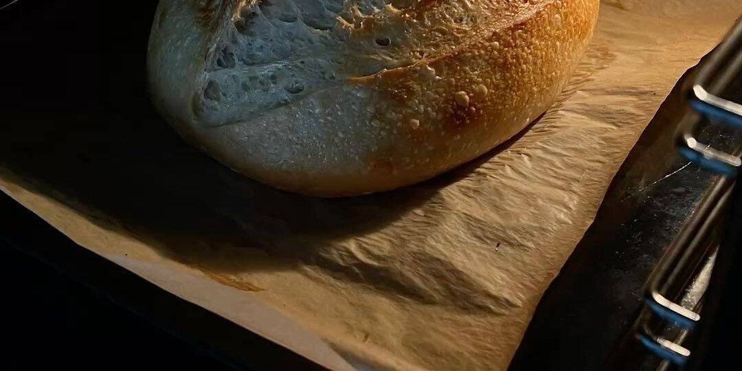 Тёплый хлеб на молоке — аромат, ради которого стоит включить духовку