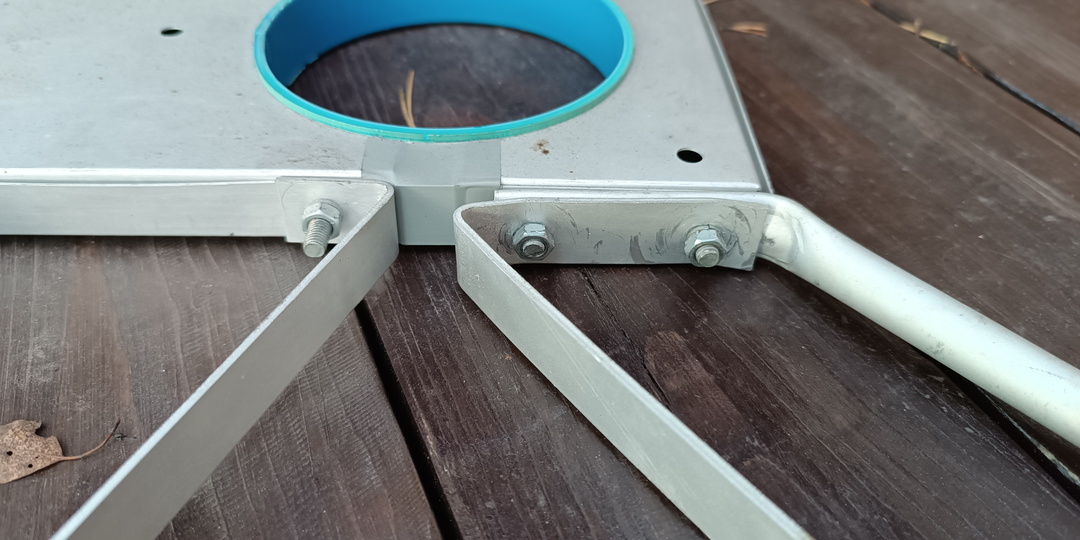 Старые железяки: "Непривычного вида" антенна (МВ+ДМВ ТВ "АТВ-02У")