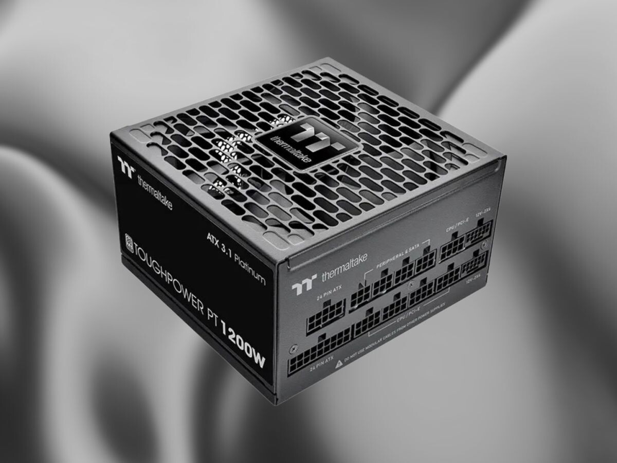    Thermaltake показала новую линейку БП Toughpower PT Platinum мощностью до 1200 Вт