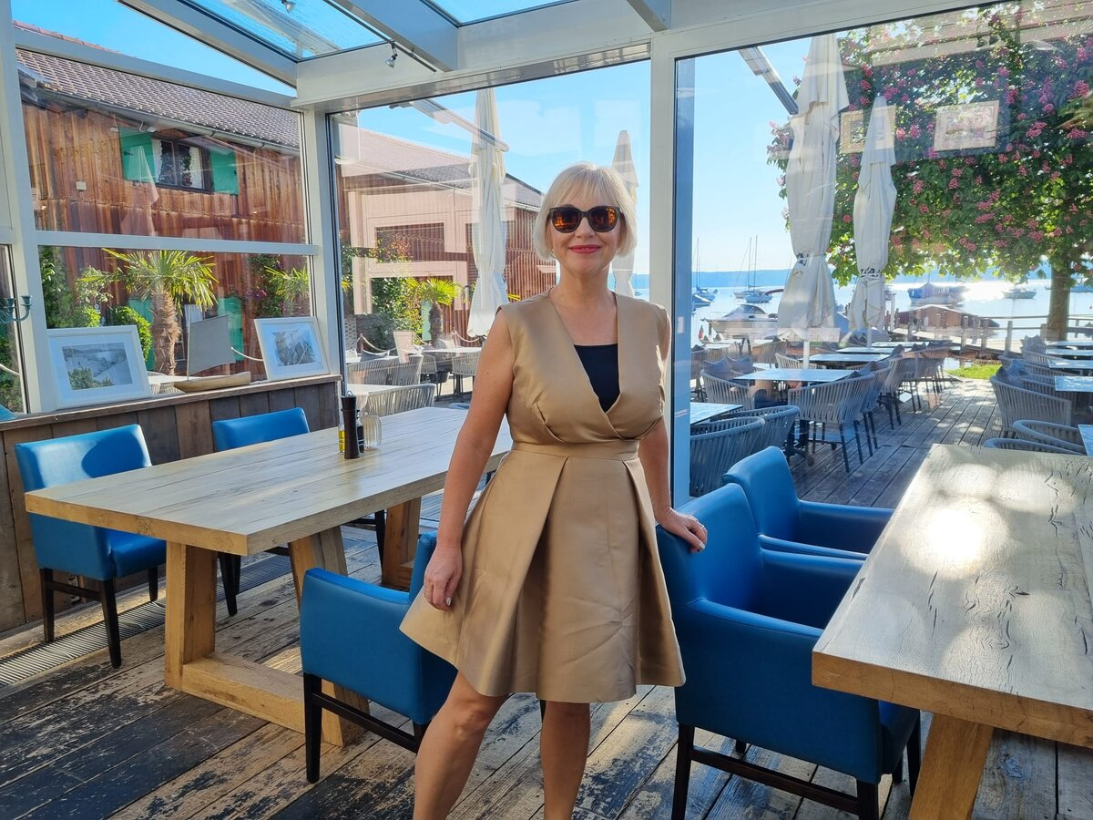 это платье купила в прошлом году в магазине "TK-Мaxx"