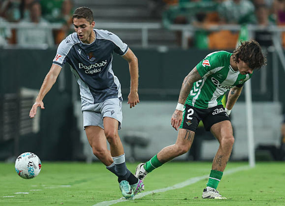     Главный тренер «Реала Сосьедад» высказался о Захаряне перед игрой с «Севильей»