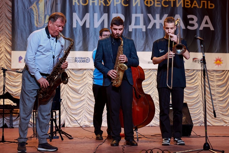    Фото правительства Ростовской области Диана Огнева