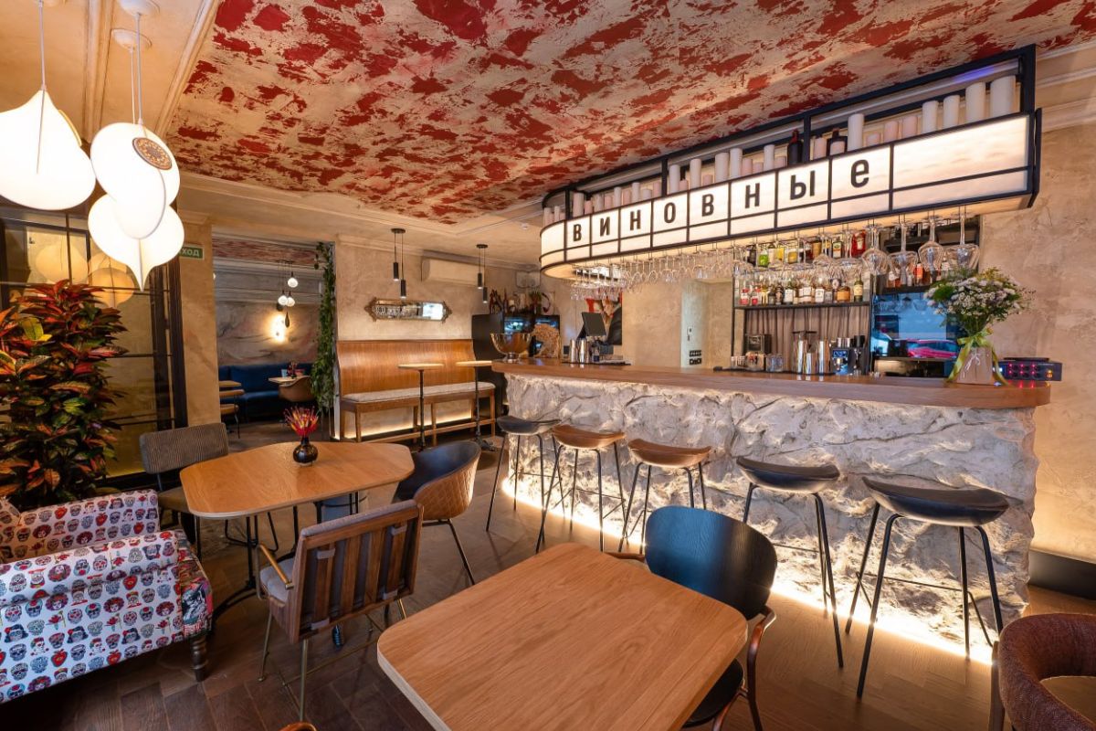 Интерьер ресторана «Виновные». Фото: официальный сайт проекта