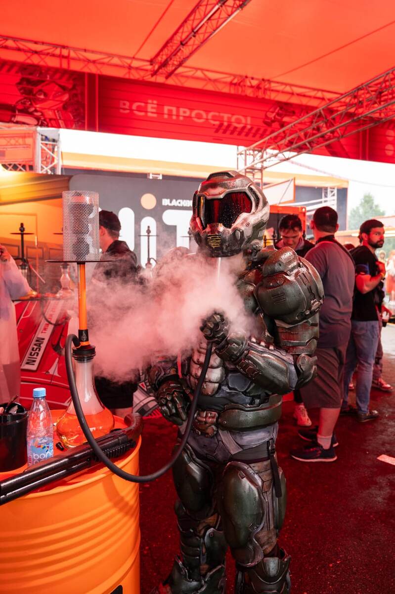 Россия впереди планеты всей, по кальянам и табакам! Спорим?)