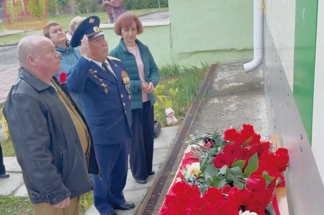    На церемонии учителя и почётные гости вспомнили их школьные годы. Фото: АиФ-Владимир