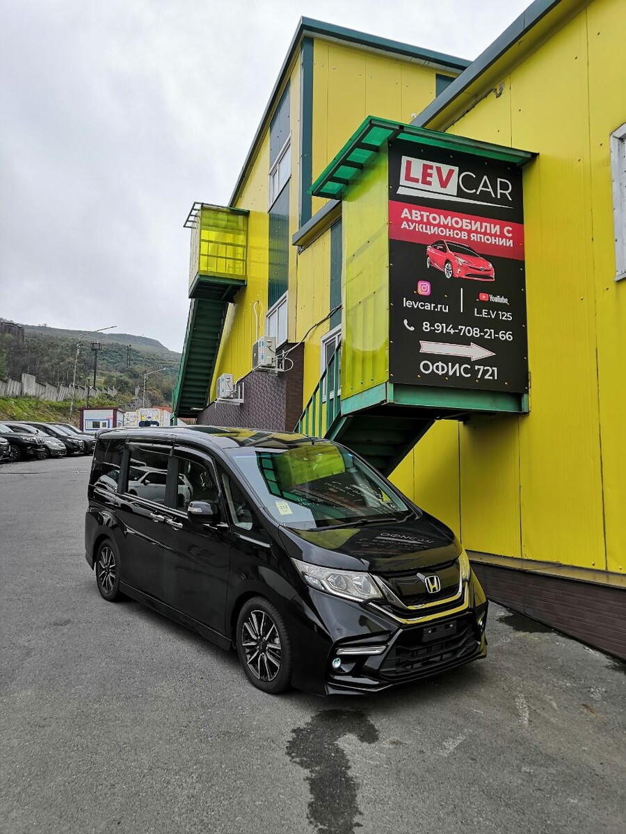 Honda Stepwgn Modulo X нашего клиента