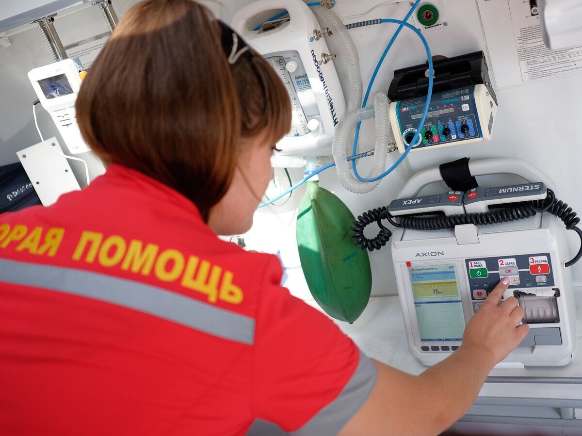    Врач скорой медицинской помощи © РИА Новости / Николай Хижняк