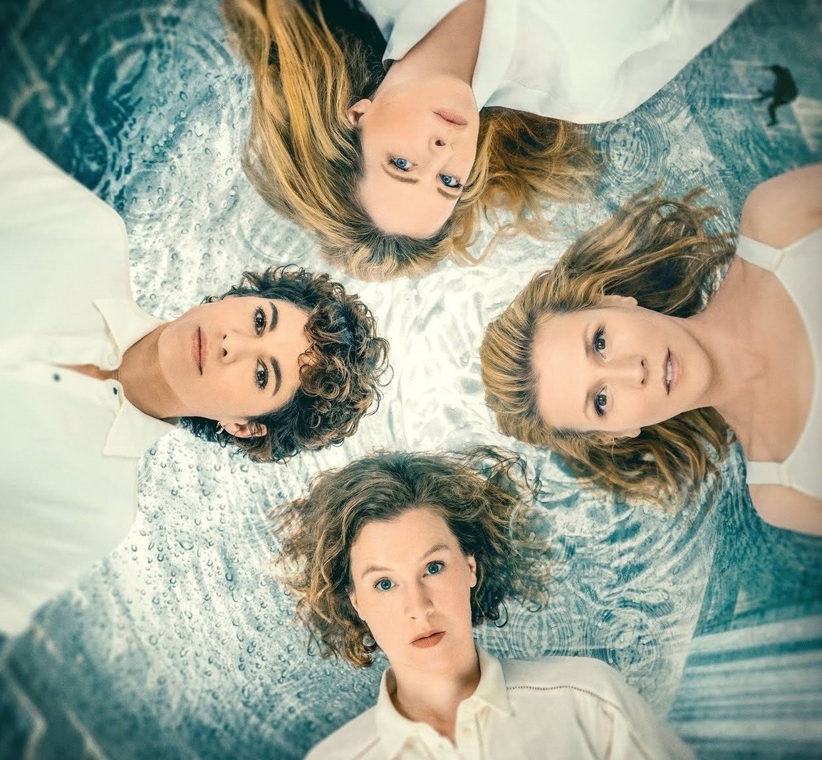 Афиша мини-сериала ««Дни, которых не было», 2022 год, режиссеры Мирьям Унгер, Анна-Катарина Майер