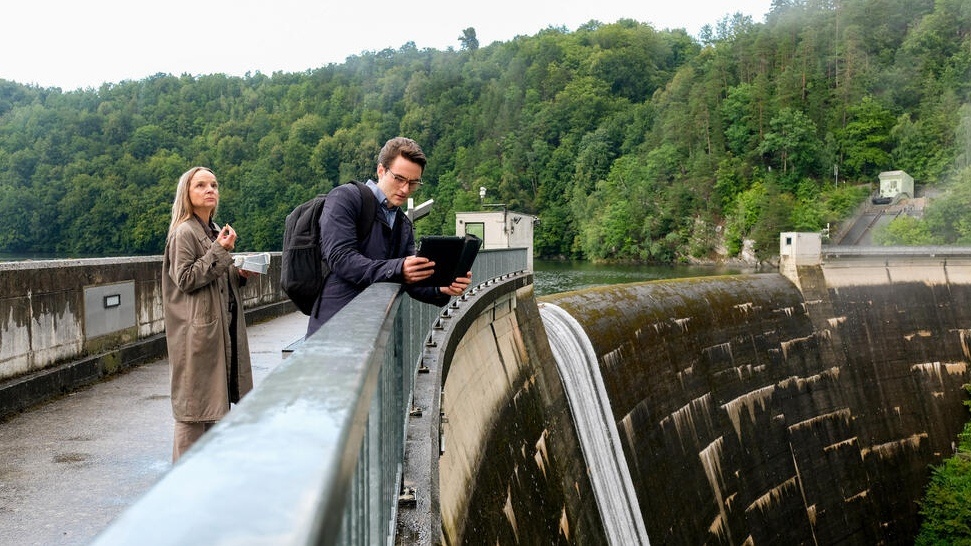 Кадр из мини-сериала ««Дни, которых не было», 2022 год, режиссеры Мирьям Унгер, Анна-Катарина Майер