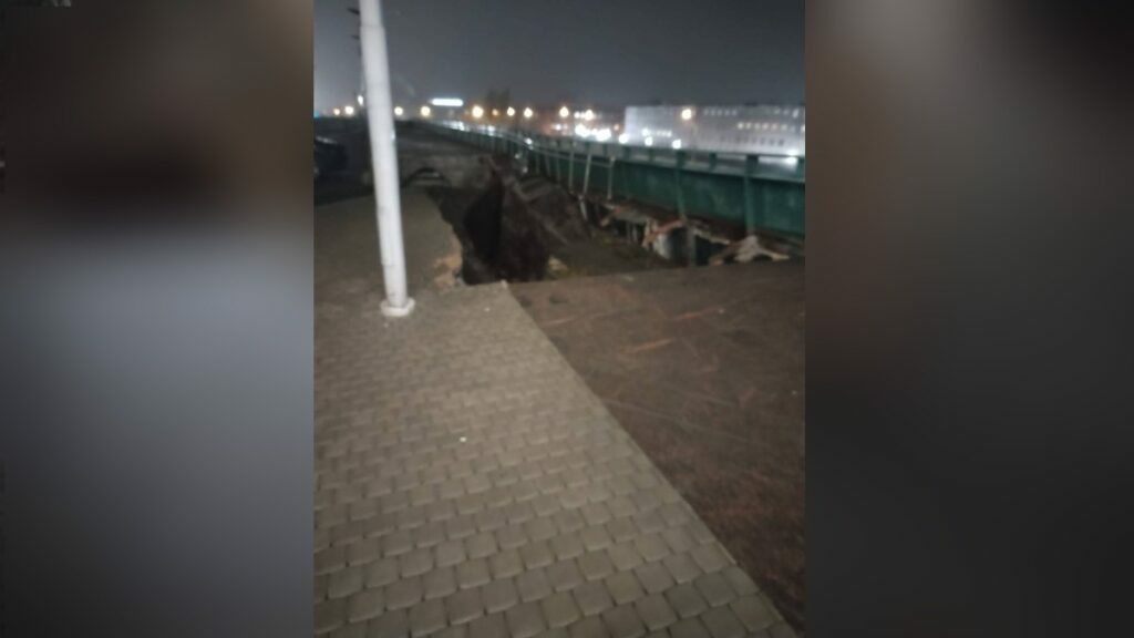     Фото: пресс-служба Северо-Западной транспортной прокуратуры
📷    Фото: пресс-служба Северо-Западной транспортной прокуратуры
