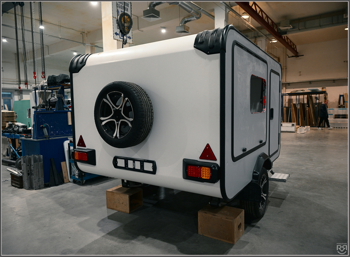 Жилой прицеп Рысь-1 от Автокемпер Пром. г. Коломна. Фото: Михаил Рябинин