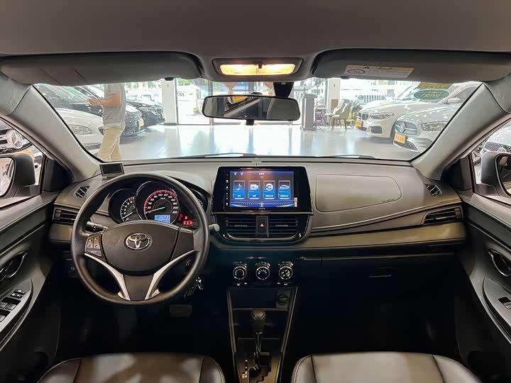 Фото салона, листайте.