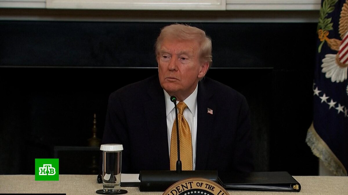    Трамп пытается использовать тактику «кнута и пряника» в отношении РФ и Украины