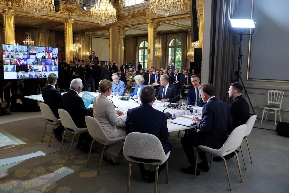    Telegraph: «Коалиция желающих» решила приступить к тактике давления на Россию REUTERS