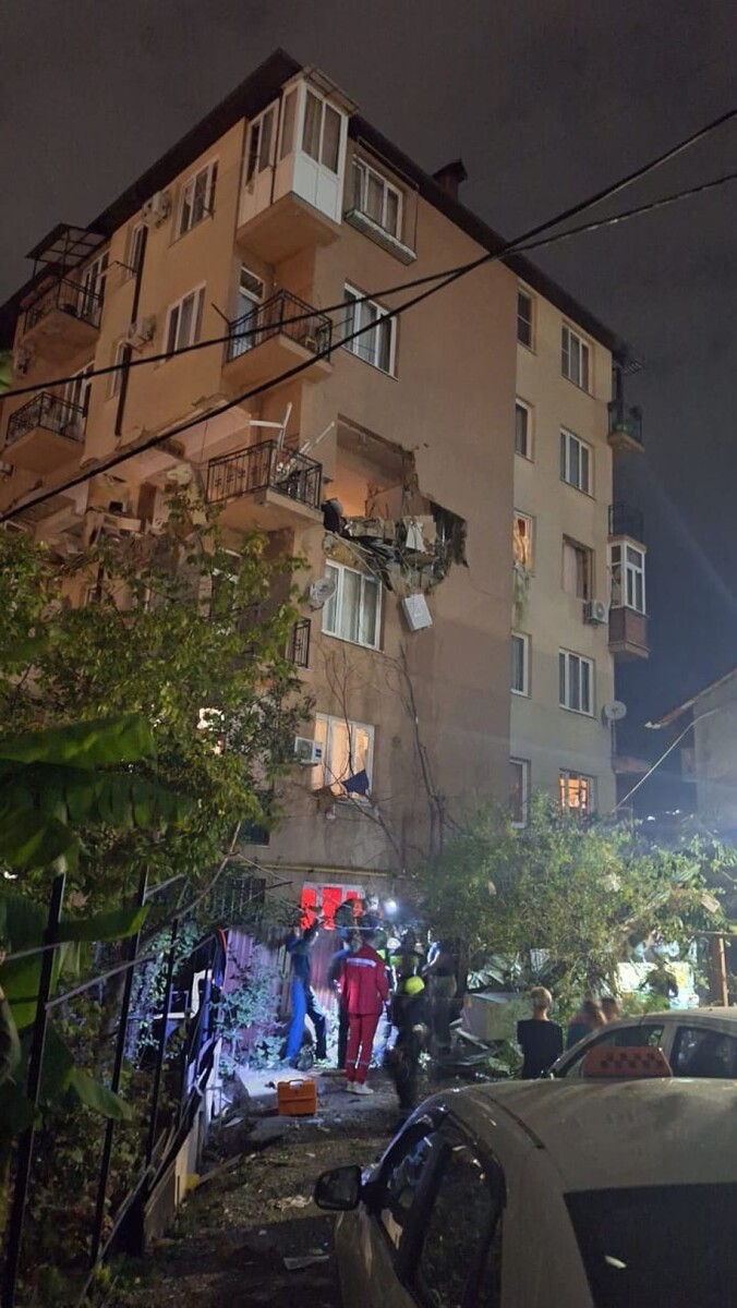    Взрыв в жилом доме Сочи. Источник: t.me/opershtab23