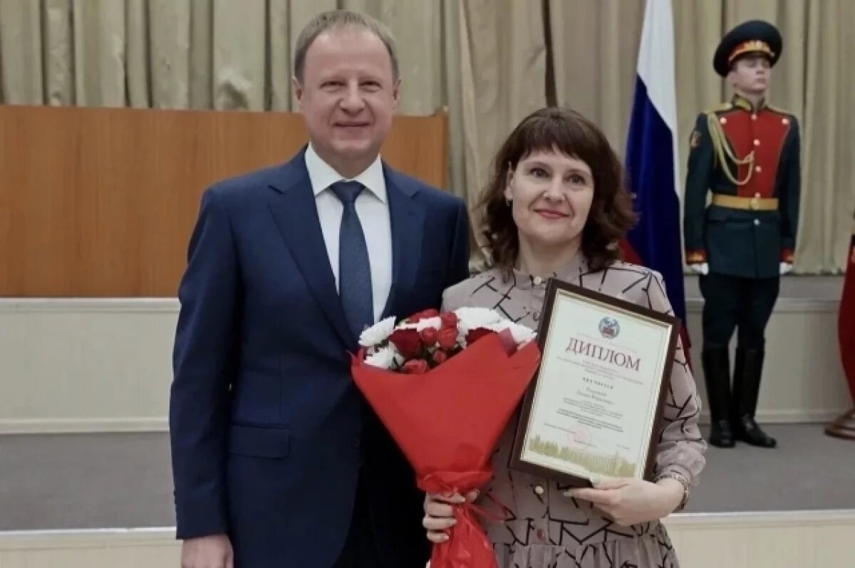    Ежегодный рост заработной платы составлял 10–15%