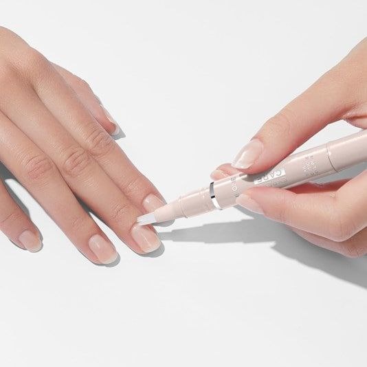 Масло для ногтей и кутикулы в карандаше THE ONE Expert Care