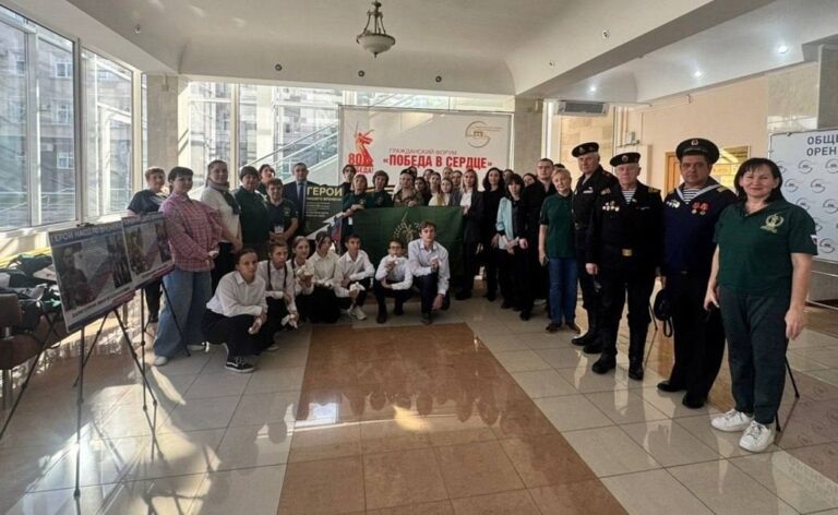    В Оренбурге состоялась выставка «Герои нашего времени» Оренбуржье