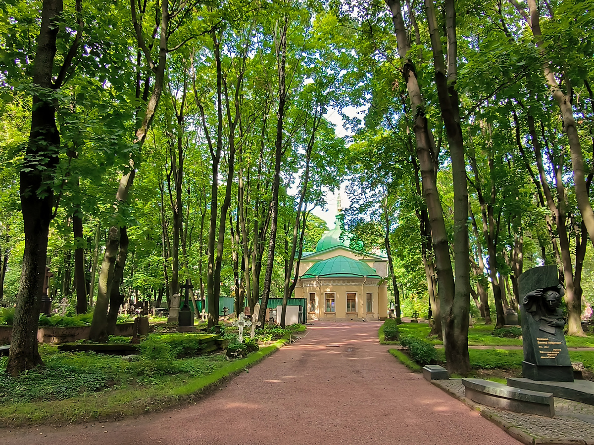 Волковское кладбище. Фото автора. 