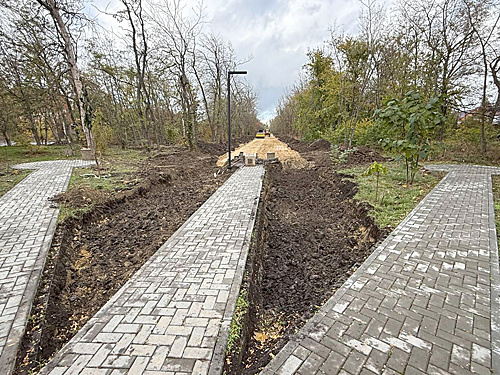    Улица Ермака преображается. / ФОТО Людмилы Бороухиной Администратор