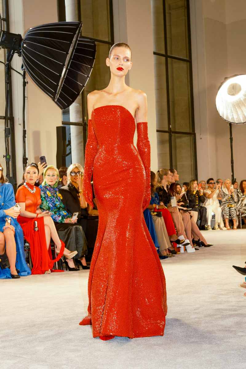    Schiaparelli Haute Couture осень-зима 2025/26Legion-Media