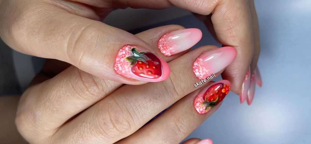 Роспись гель-лаками на ногтях. 