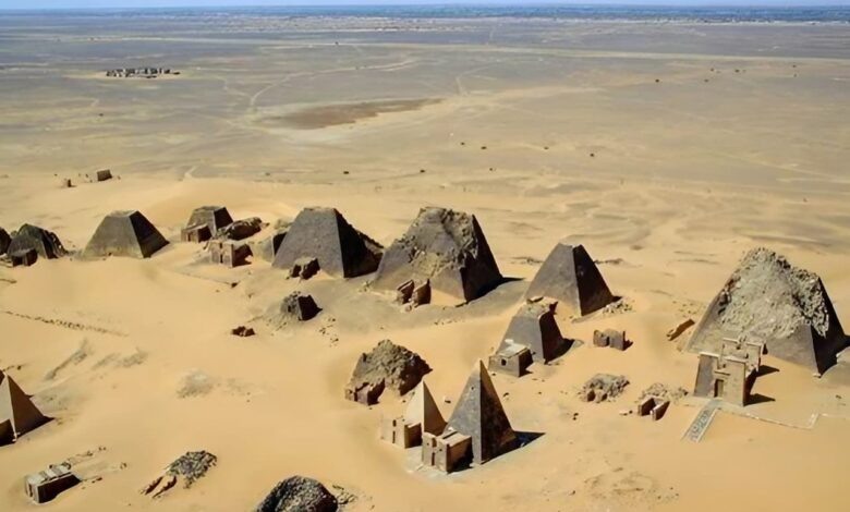 Пирамиды Мероэ.