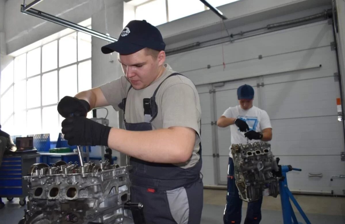    Лучших автослесарей выбрали в Хабаровске