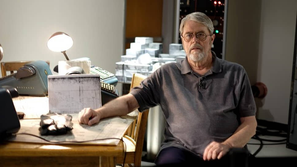 Создатель скульптуры «Криптос» Джим Сэнборн 35 лет ждал, пока кому-то удастся расшифровать его послание.📷Фото: Atomic Heritage Foundation